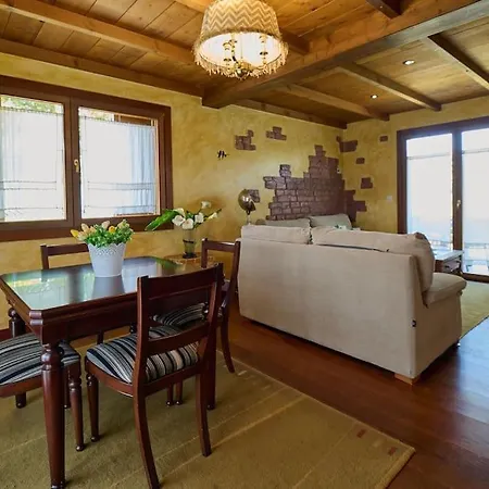 Holiday home A Carballeira